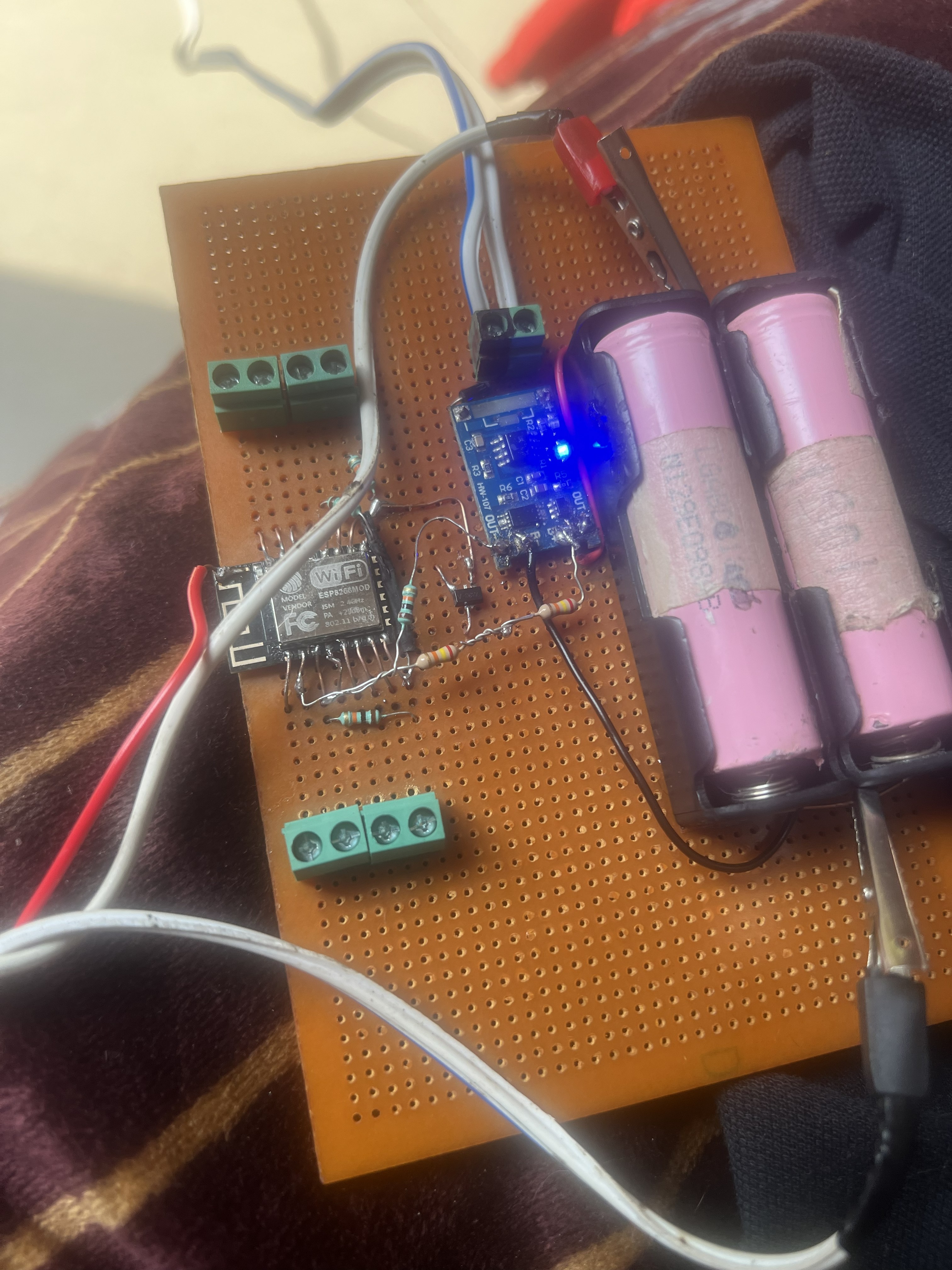 Solar power ESP8266